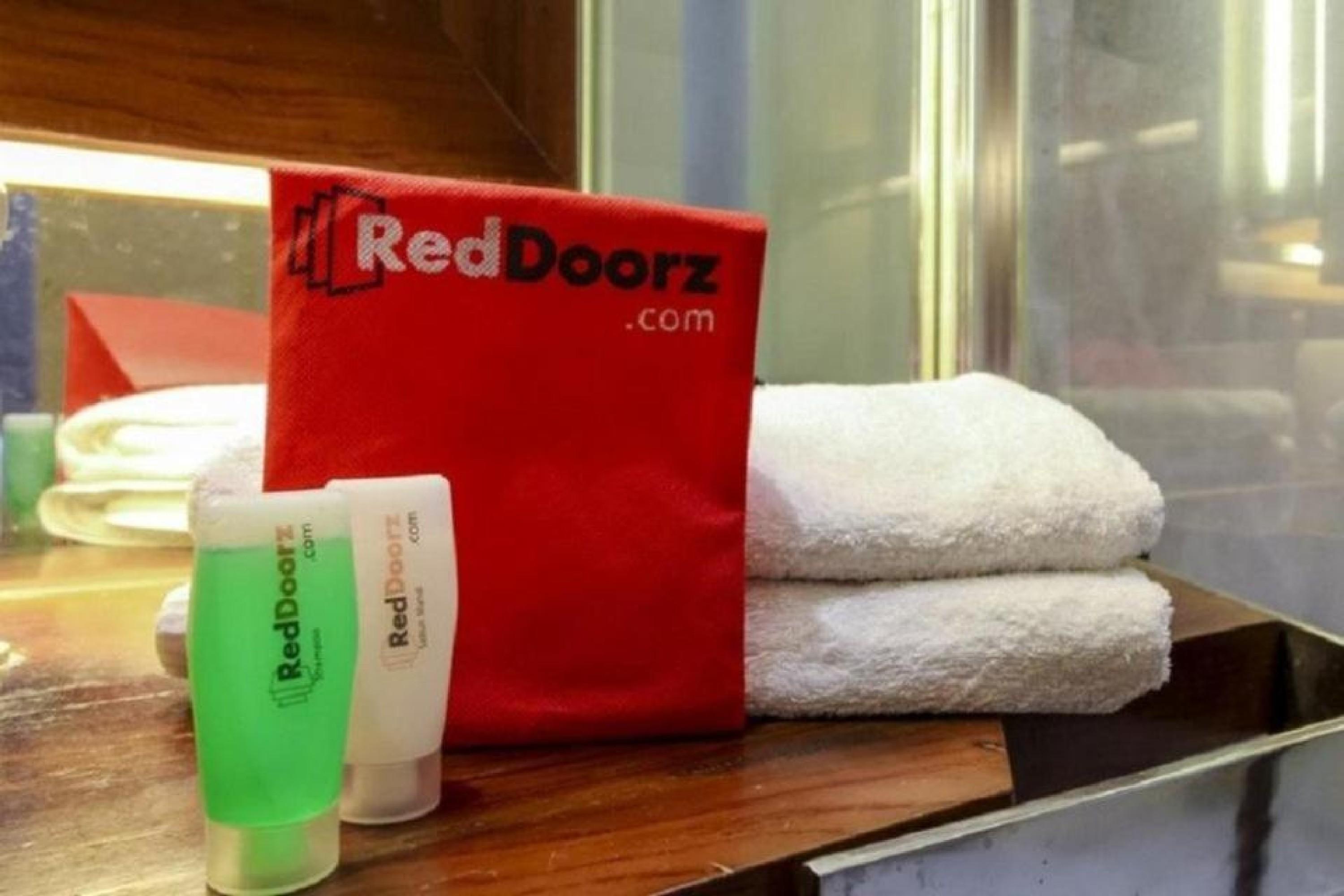 Wisma tamu Reddoorz @ Paal 2 Manado