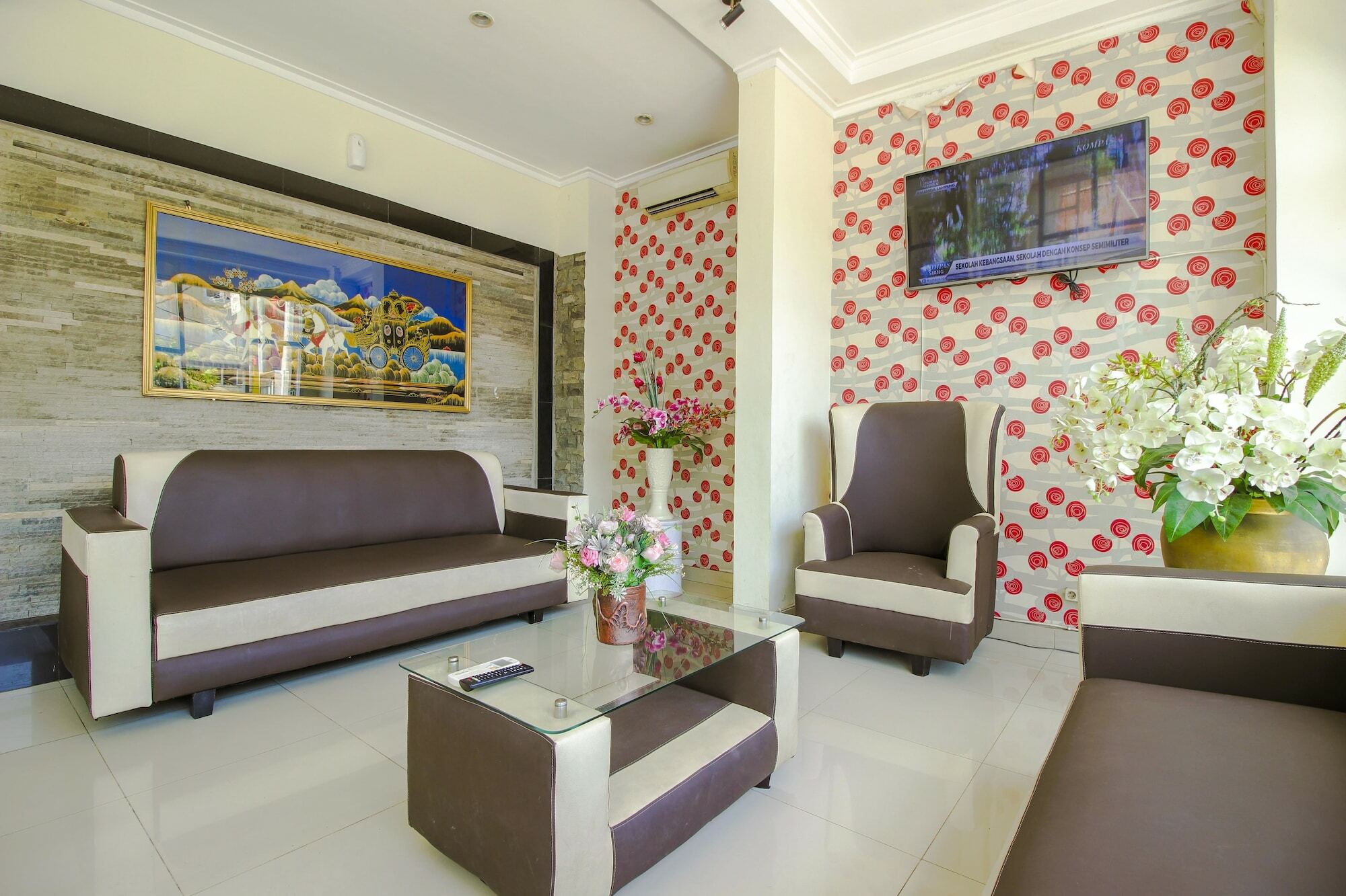 Wisma tamu Reddoorz @ Paal 2 Manado